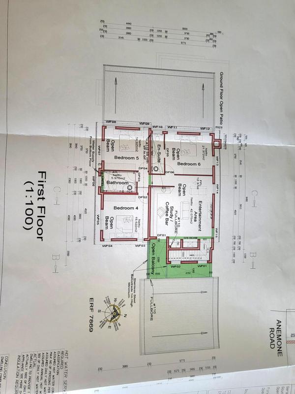 6 Bedroom Property for Sale in Sunset Estate Western Cape